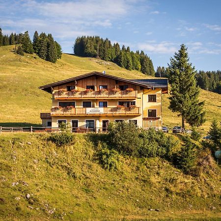 Almhaus Alpenrose Postalm Villa Seidegg Exterior photo